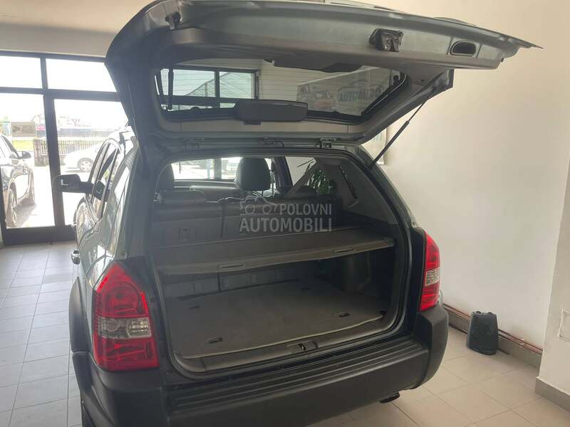Hyundai Tucson 4 X 4  2.0