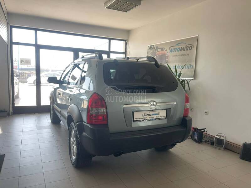 Hyundai Tucson 4 X 4  2.0