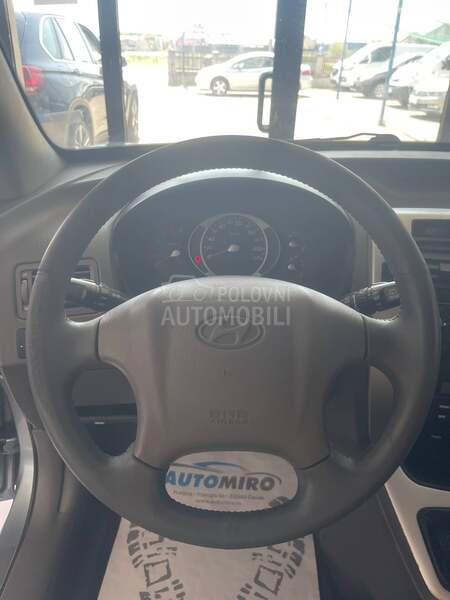 Hyundai Tucson 4 X 4  2.0