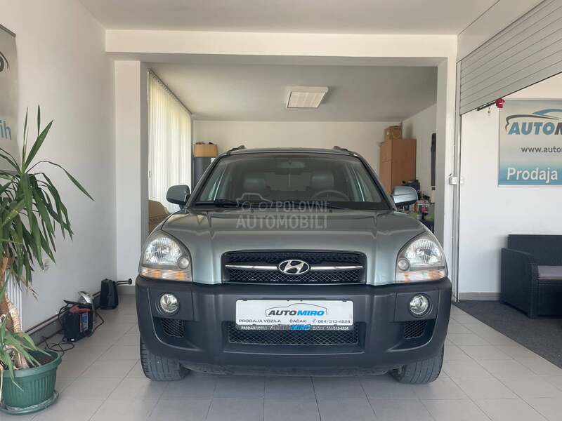 Hyundai Tucson 4 X 4  2.0