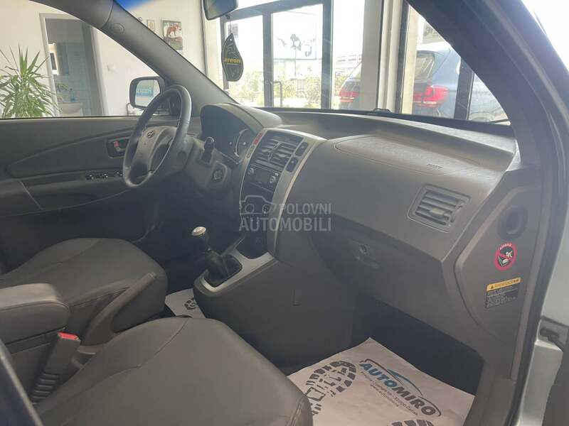 Hyundai Tucson 4 X 4  2.0
