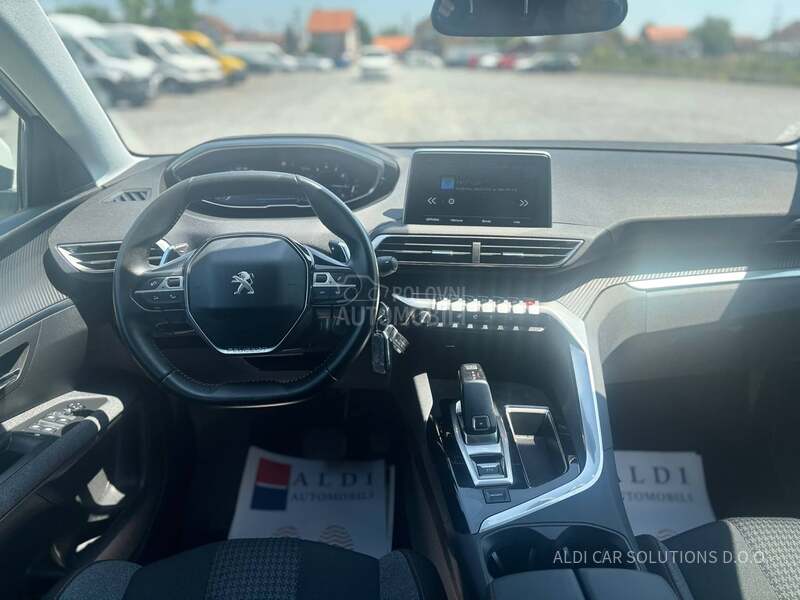 Peugeot 3008 1.2 Business