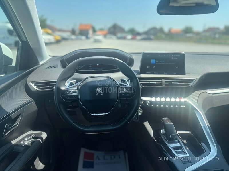 Peugeot 3008 1.2 Business