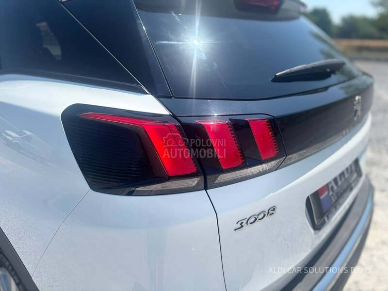 Peugeot 3008 1.2 Business