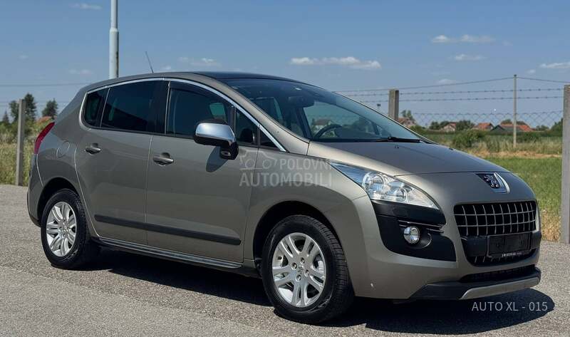 Peugeot 3008 1.6 HDI // ALLURE
