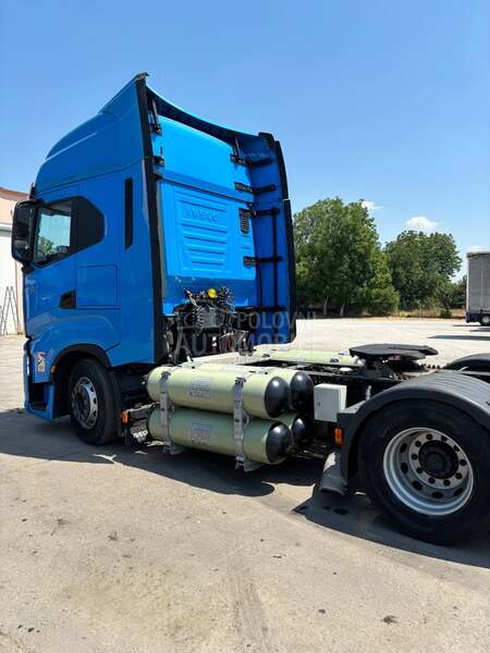 Iveco S way 460