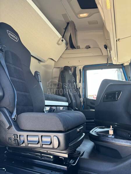 Iveco S way 460