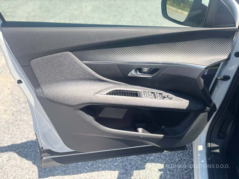 Peugeot 3008 1.2 Puretech/Virt