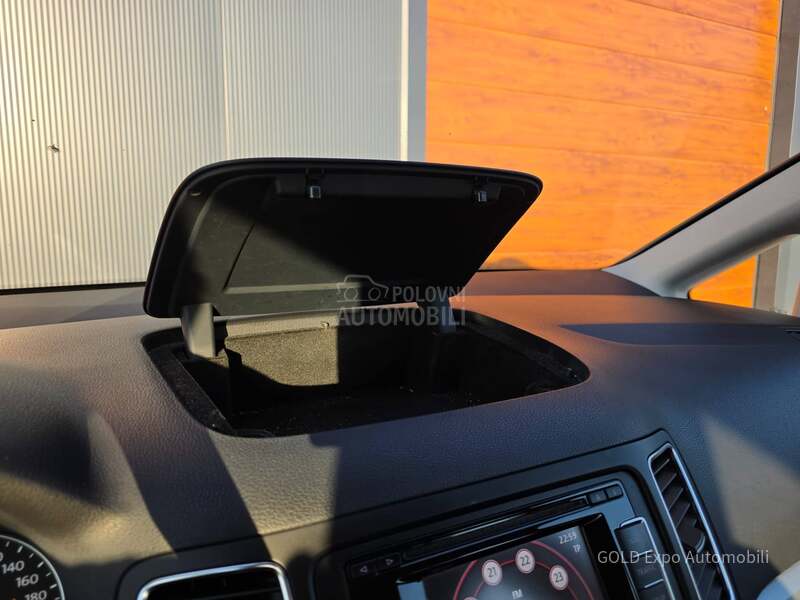 Volkswagen Sharan 2.0 TDi 7ST DSG LEP