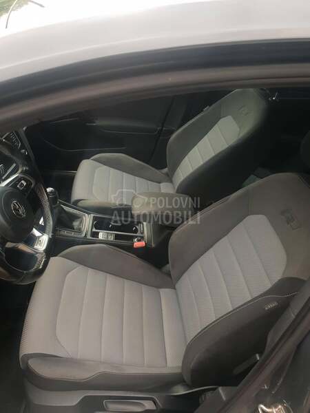 Volkswagen Golf 7 1.6TDI RLINE CH