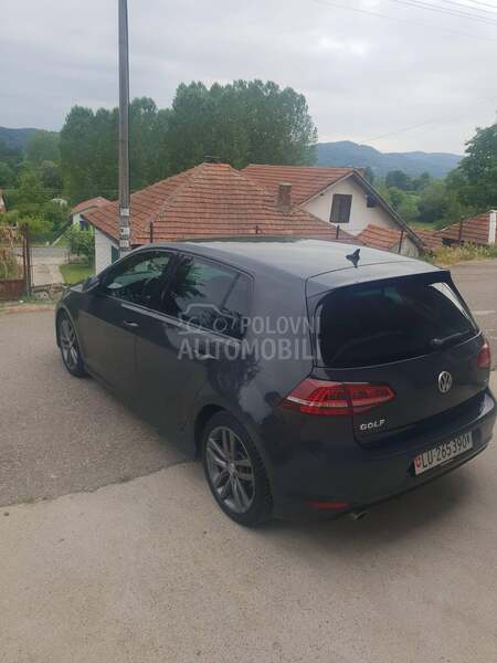 Volkswagen Golf 7 1.6TDI RLINE CH