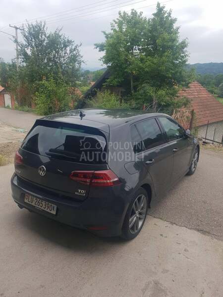 Volkswagen Golf 7 1.6TDI RLINE CH