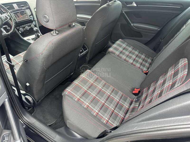 Volkswagen Golf 7 RATA 228e BEZ UCESCA