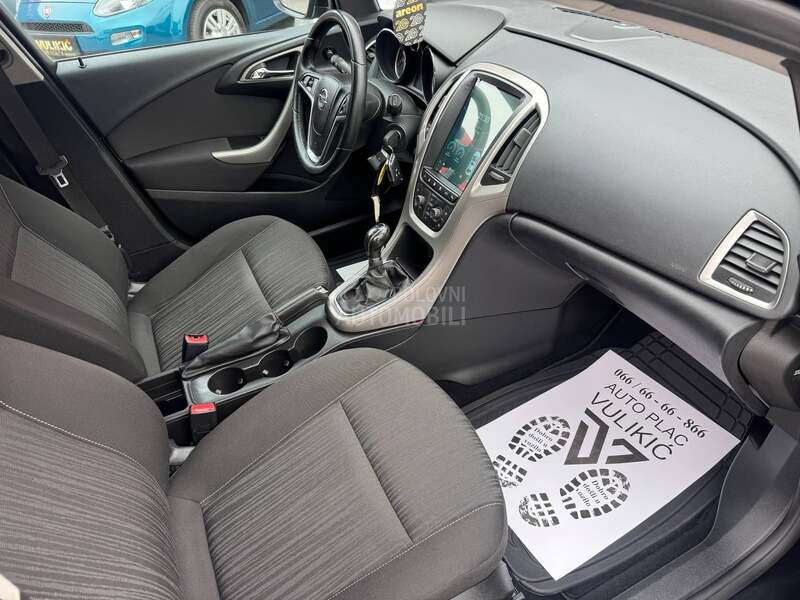 Opel Astra J RATA 148e BEZ UCESCA