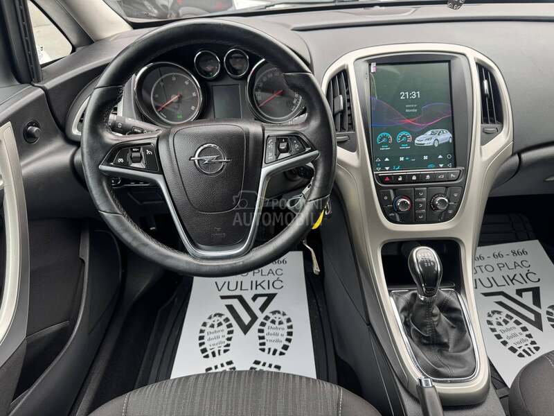 Opel Astra J RATA 148e BEZ UCESCA