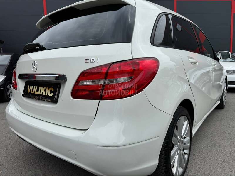 Mercedes Benz B 180 RATA 153e BEZ UCESCA