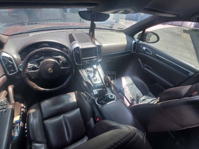 Porsche Cayenne Ful paket / T.o.p.