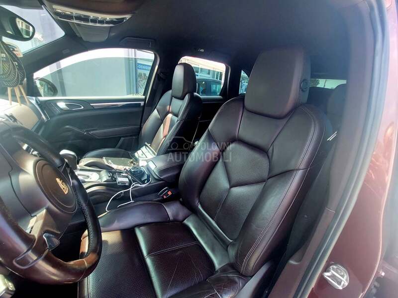 Porsche Cayenne Ful paket / T.o.p.