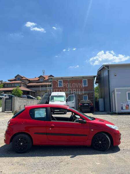 Peugeot 206 plus 
