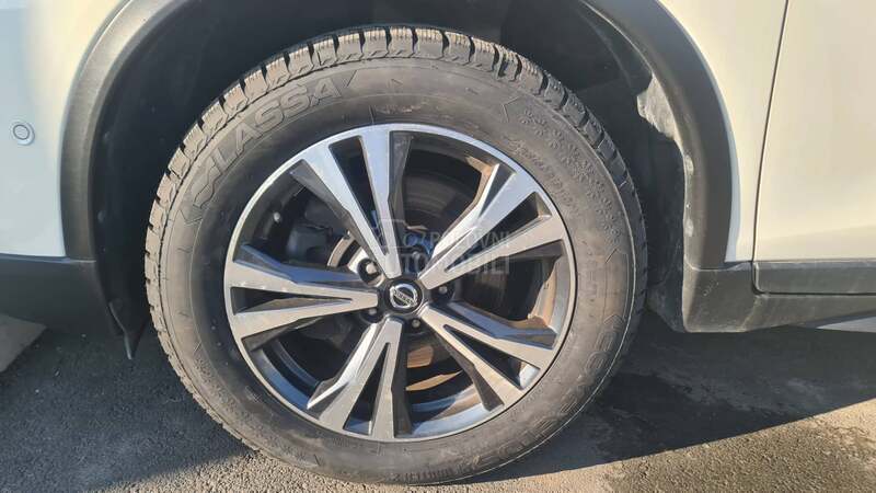 Nissan X-Trail 2.0d N O V/ LED 4X4