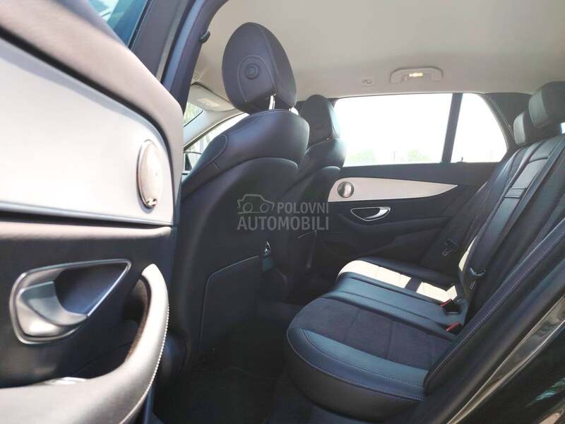 Mercedes Benz E 300 MOD 2021