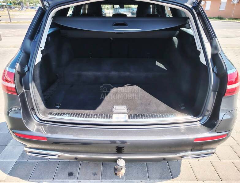 Mercedes Benz E 300 MOD 2021