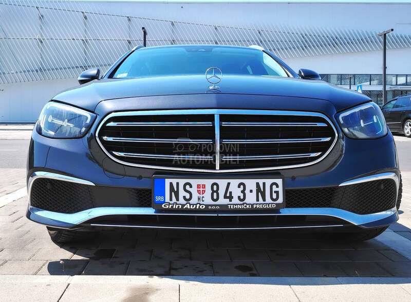Mercedes Benz E 300 MOD 2021