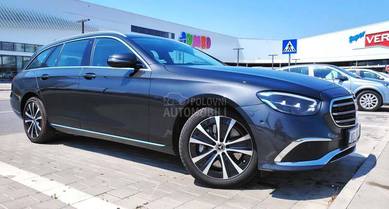 Mercedes Benz E 300 MOD 2021