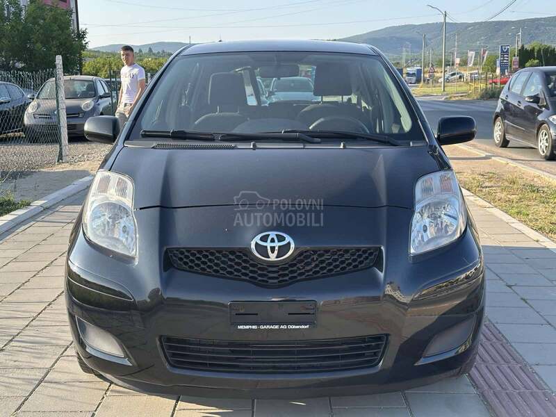 Toyota Yaris 1.3 CH