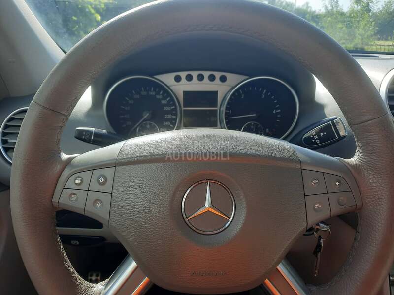 Mercedes Benz ML 320 CDI 4MATIK