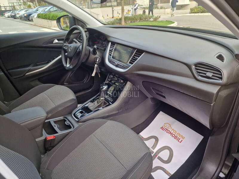 Opel Grandland X A.U.T.O.M.A.T.I.K.