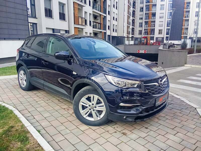 Opel Grandland X A.U.T.O.M.A.T.I.K.