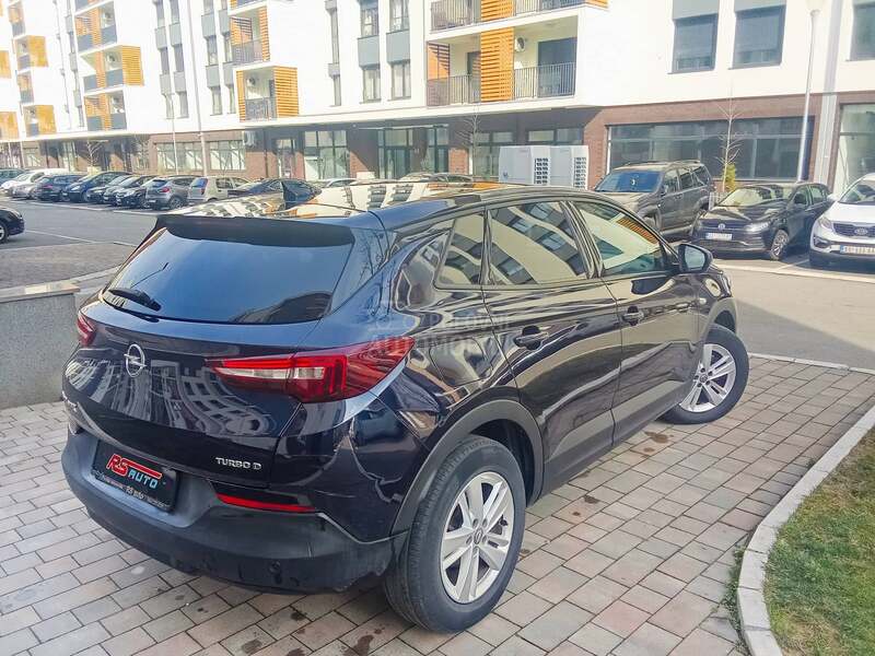 Opel Grandland X A.U.T.O.M.A.T.I.K.