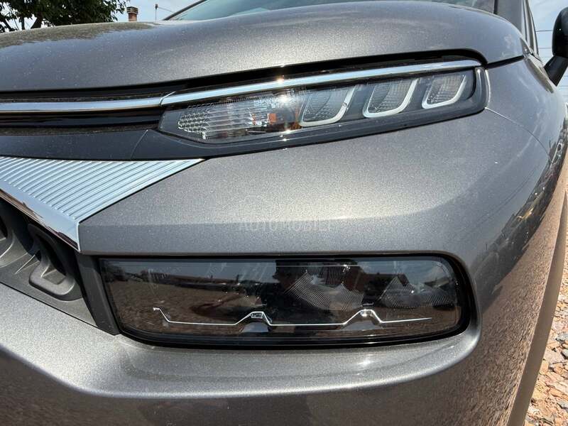 Citroen C3 Aircross 1.2/SHINE