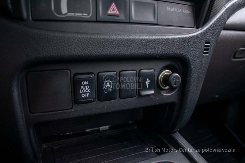 Mitsubishi L200 