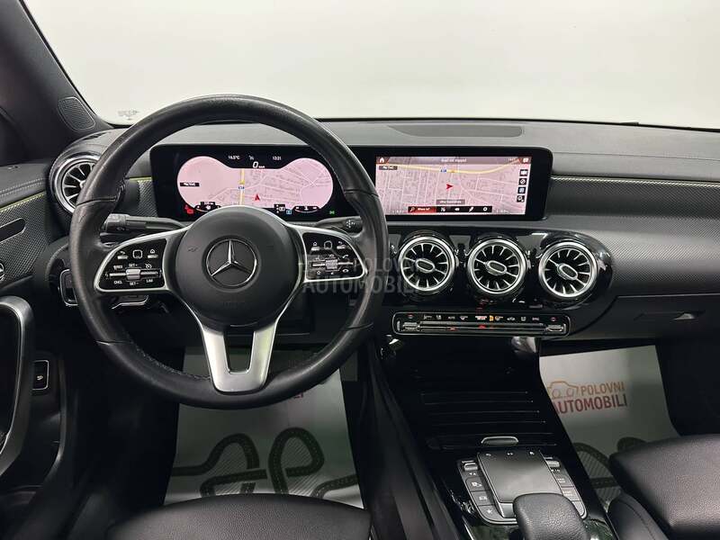 Mercedes Benz CLA 180 CDI  PAN AMB AUT