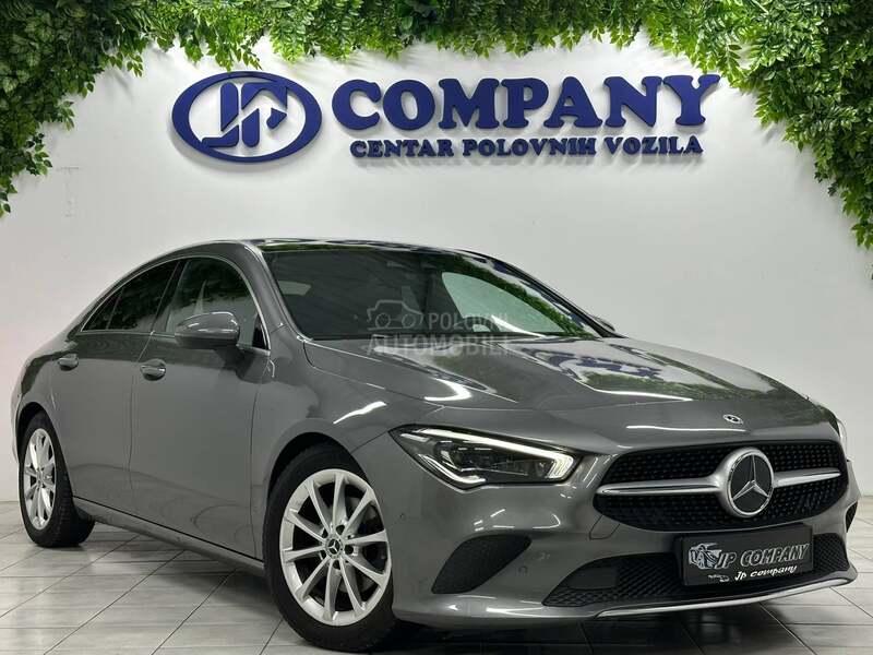 Mercedes Benz CLA 180 CDI  PAN AMB AUT