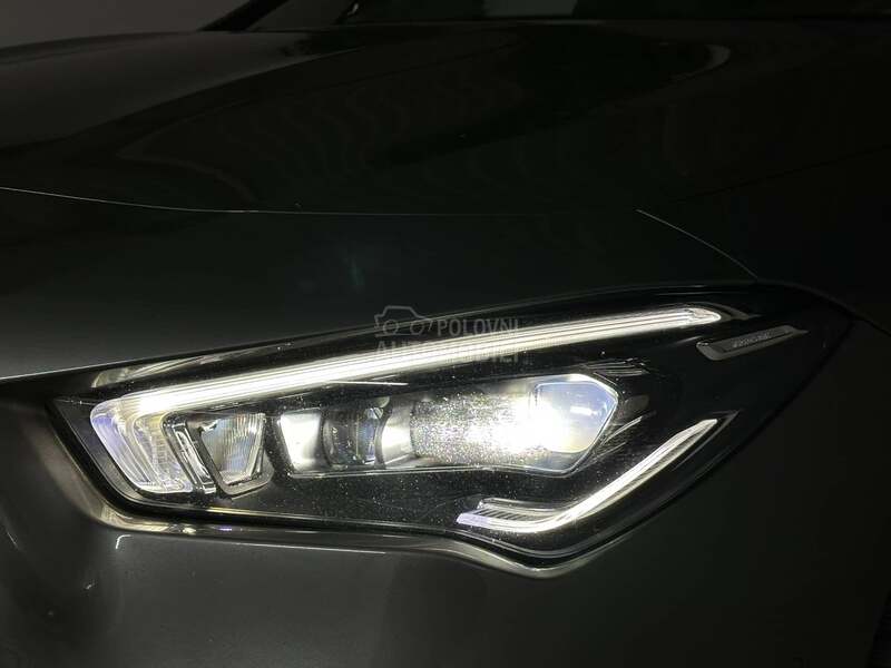 Mercedes Benz CLA 180 CDI  PAN AMB AUT