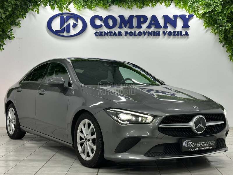 Mercedes Benz CLA 180 CDI  PAN AMB AUT