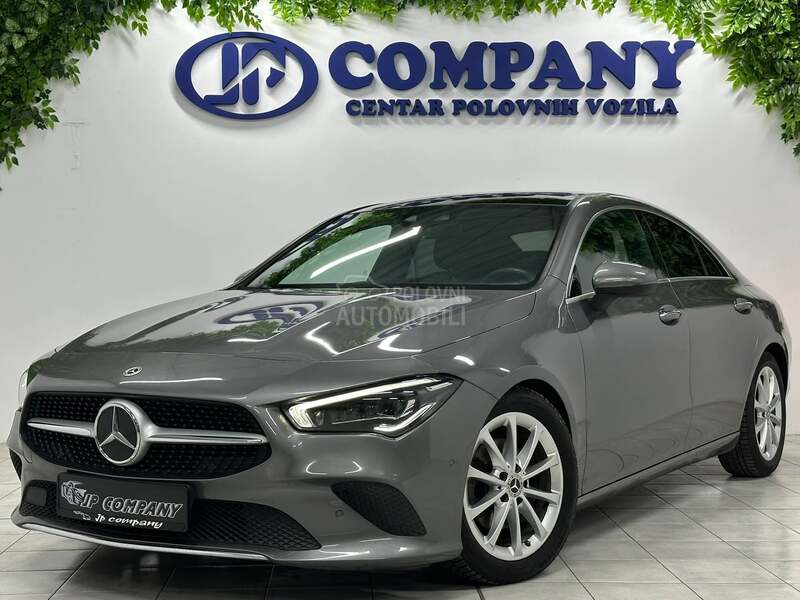 Mercedes Benz CLA 180 CDI  PAN AMB AUT