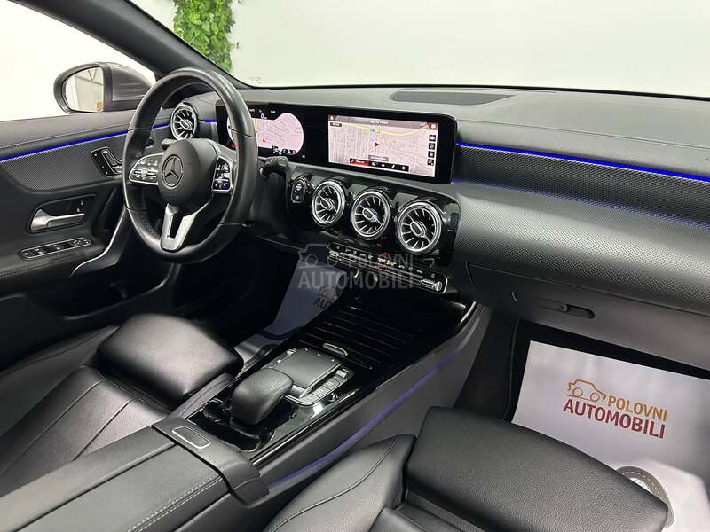 Mercedes Benz CLA 180 CDI  PAN AMB AUT
