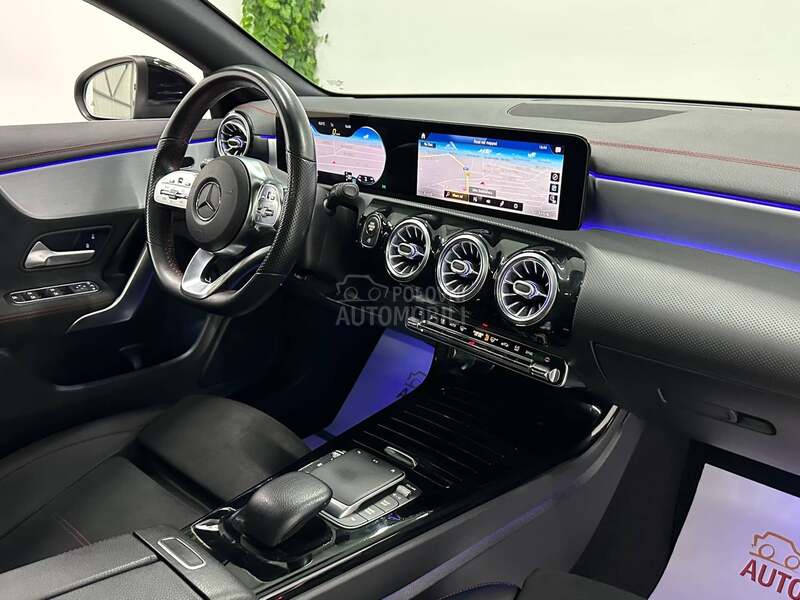 Mercedes Benz CLA 200 AMG LINE PAN AMB