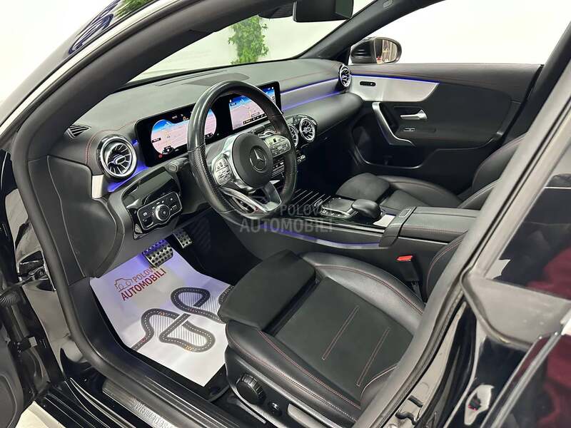 Mercedes Benz CLA 200 AMG LINE PAN AMB