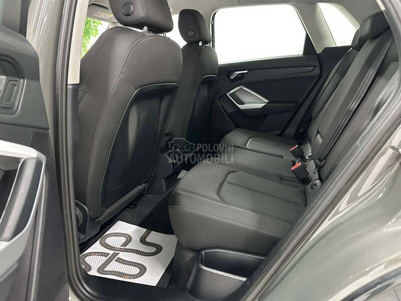 Audi Q3 2.0 TDI BUSINESS AUT