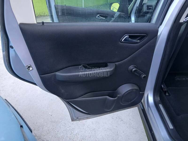 Mercedes Benz A 180 