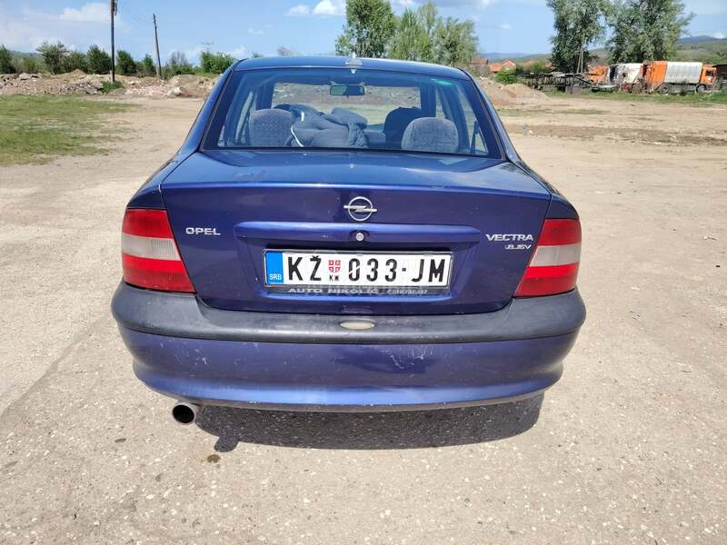 Opel Vectra B 