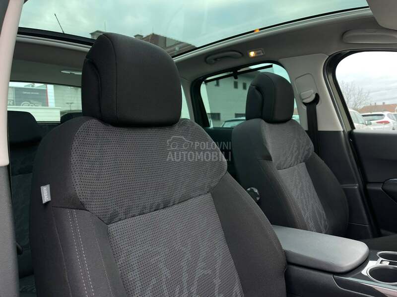 Peugeot 3008 1.6HDI AUTOMA CH