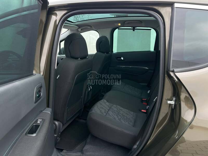 Peugeot 3008 1.6HDI AUTOMA CH