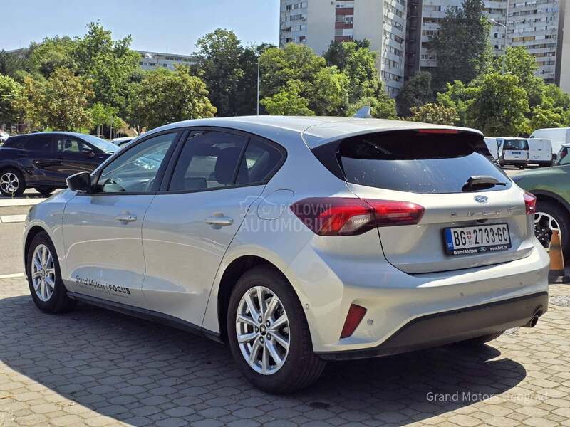 Ford Focus CONNECTED