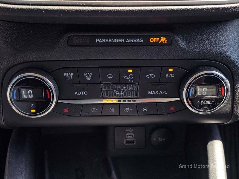 Ford Focus CONNECTED